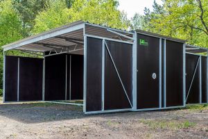 Fahrbare Weidehütte Varimobil DLV (7 × 6 m, mit 2 Vordächern) für Pferde – aus feuerverzinktem Stahl