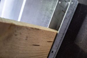 Fahrbare Weidehütte Varimobil VPL (5 × 5 m) mit Streifenvorhang für Pferde – Detailansicht der Konstruktion (Ansicht 2)